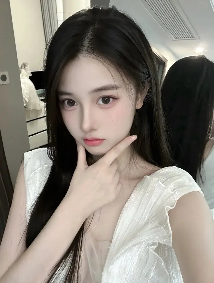 Una_2026