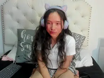Stripchat Adult Webcam of Honney_Bunny18