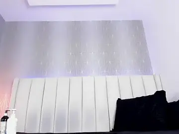 Stripchat Free Live Porn of Mia-Medina