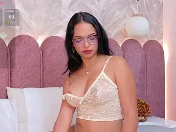 Stripchat Nude Webcam of Maddy-Dove