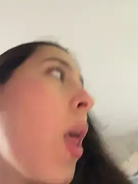 Stripchat Live Sex Cam of LittleDoll___