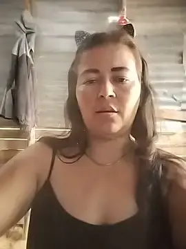 Stripchat Free Porn Cam of kailiani12