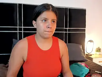 Stripchat Live Sex of sasha_roldann