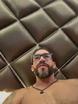 Stripchat Watch Live Sex Cams of LISA_BULLOCK_