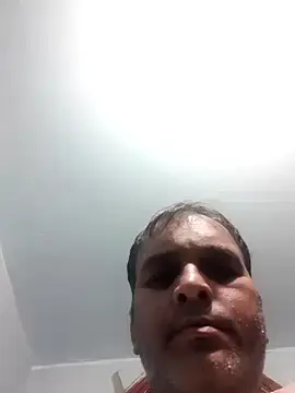 Stripchat Free Porn Cam of indiandesivillegeboy