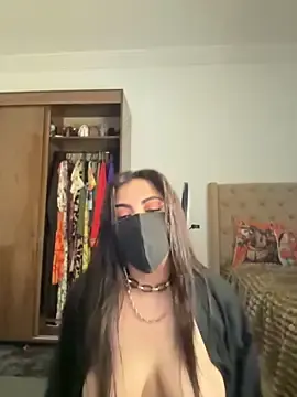 Stripchat Adult Webcam of Hot-Sarah-arab