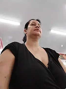 Stripchat Adult Webcams of keilymadam