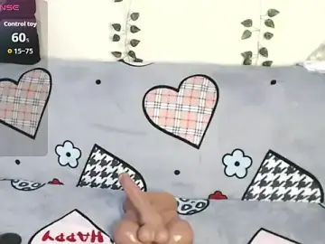 Stripchat Best live sex cam show of Ebonypetty001