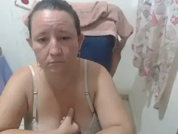 Stripchat Best Webcam of Yohis_Kiut25