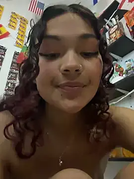 Stripchat Free Porn Cam of Camilla_Miller01