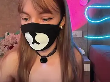 Stripchat Live Sex of Your_Little_Bear