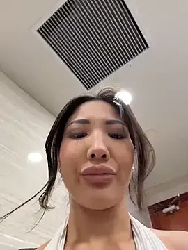 Stripchat Free Porn Cam of lean_lie8