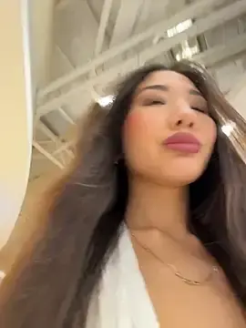 Stripchat Free Porn Cam of lean_lie8