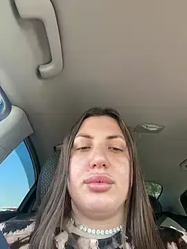 Stripchat Free Live Porn of Miss-Tiffaa