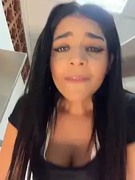 Stripchat Sex Cam of ArieliciousXXX