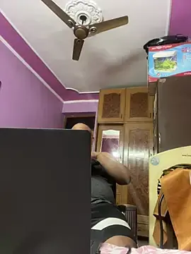 Stripchat Free Live Porn of Dick_6inches_Delhi