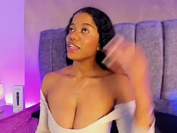 Stripchat Watch Live Sex Cams of Ariana_roxe_