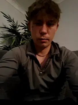 Stripchat Nude Webcam of cameron334