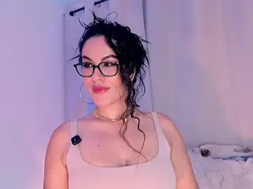 Stripchat Nude Webcam of Pamela_Rosal