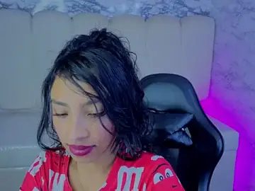 Stripchat Live Sex Cam of Adarasuri_v