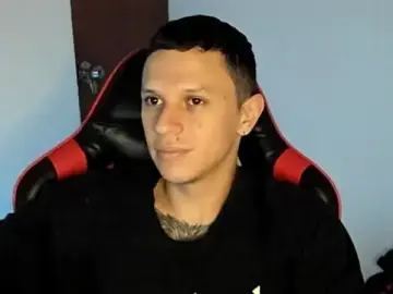 Stripchat Nude Webcam of Masterdave7