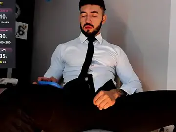 Stripchat Free Live Porn of MarkWalker__