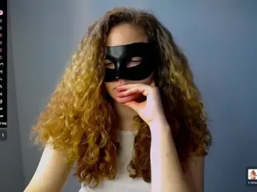 Stripchat Live Sex Cam of BubbbleGumm
