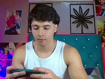 Stripchat Watch Live Sex Cams of LiamAndrewzz