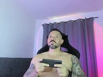 Stripchat Best Webcam of Pierre_Vidal