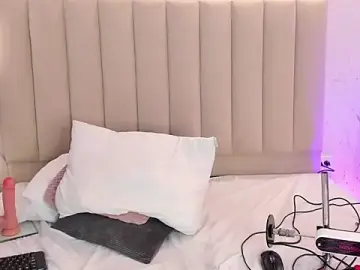 Stripchat Best live sex cam show of ViolettaRousee_