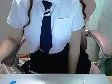 Stripchat Free Live Porn of ahoa_Tk