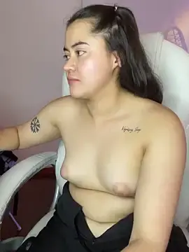 Stripchat Adult Video Chat of Camila_pinkk