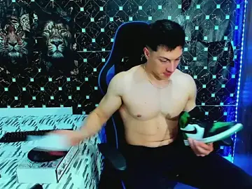 Stripchat Live Sex Cam of javiersexymann
