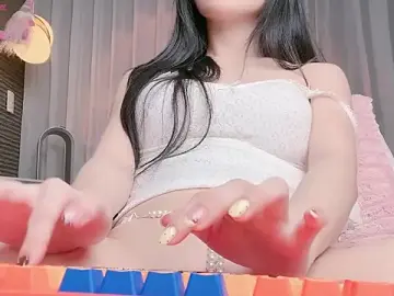Stripchat Free Live Porn of bejeni-sweet