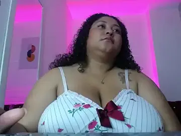 Stripchat Adult Video Chat of Ayliinn_