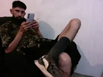 Stripchat Sex Cam of LoretoMx