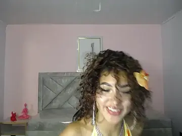 Stripchat Free Live Porn of CamilaVixen_ch
