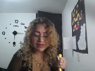Stripchat Best live sex cam show of Escobar-Skarlet