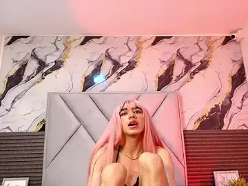 Stripchat Best live sex cam show of Isaacxsam_