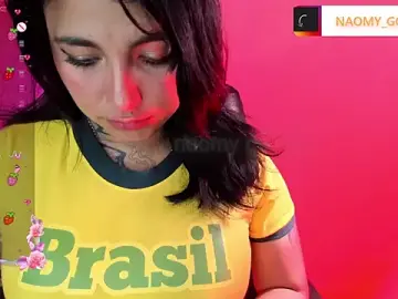 Stripchat Free Porn Cam of Naomy_Gomez_