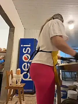 Stripchat Adult Webcam of Gatitacarlita