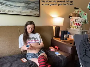 Stripchat Live Sex Cam of manicpixiedreamfrog