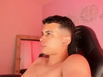 Stripchat Live Sex Cam of Matheww_strong