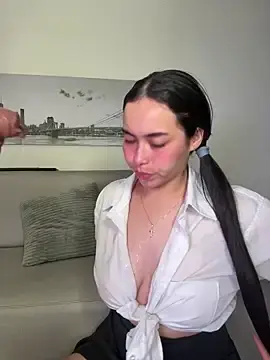 Stripchat Best live sex cam show of SophieRoyals