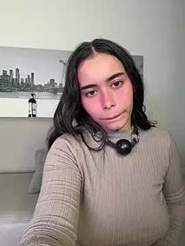 Stripchat Live Sex of SophieRoyals