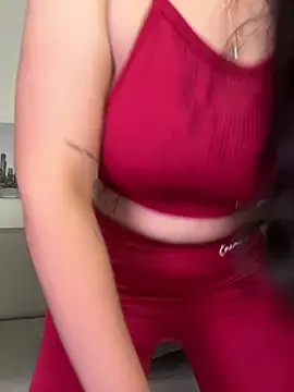 Stripchat Live Sex of SophieRoyals