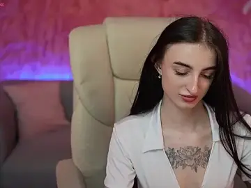 Stripchat Nude Webcam of EmilyyMoon