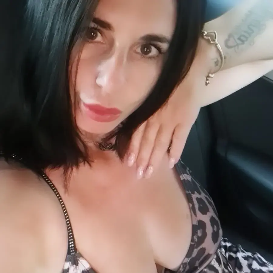 Eva_Pearl