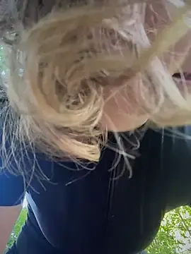 Stripchat Free Porn Cam of KellyKeler