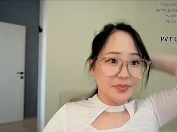 Stripchat Adult Webcam of _JiKey_